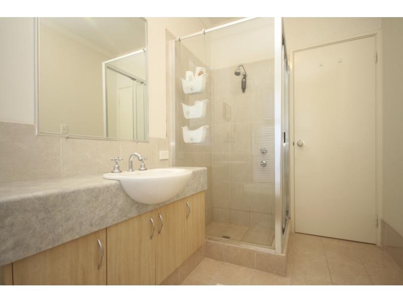 1 River Bank Boulevard, Olive Grove Estate, South Guildford WA 6055