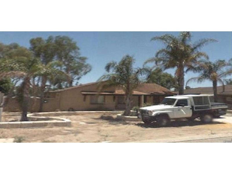 87 Blackadder Road, Swan View WA 6056