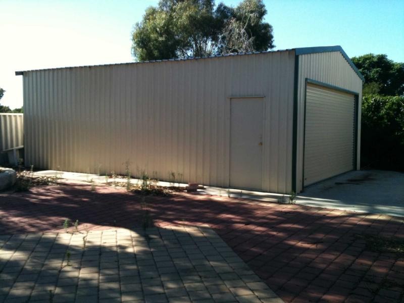 87 Blackadder Road, Swan View WA 6056