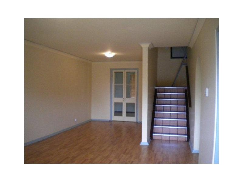 20 Moir Place, Midvale WA 6056