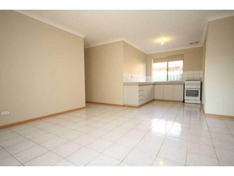 24 Pursuit Close, Middle Swan WA 6056