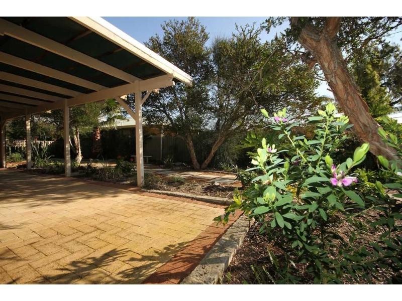 24 Pursuit Close, Middle Swan WA 6056