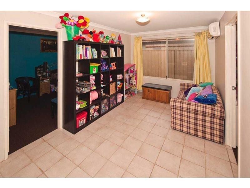 68 Ashdale Boulevard, Darch WA 6065