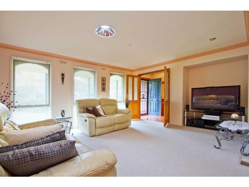 49 White Gum Drive, Jane Brook WA 6056