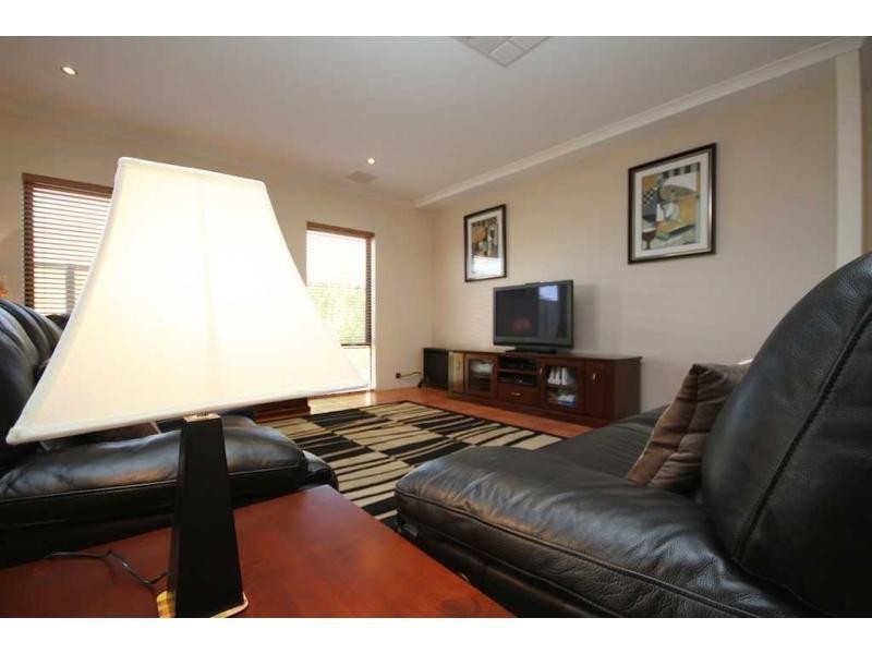 165 Ocean Keys Blvd, Clarkson WA 6030