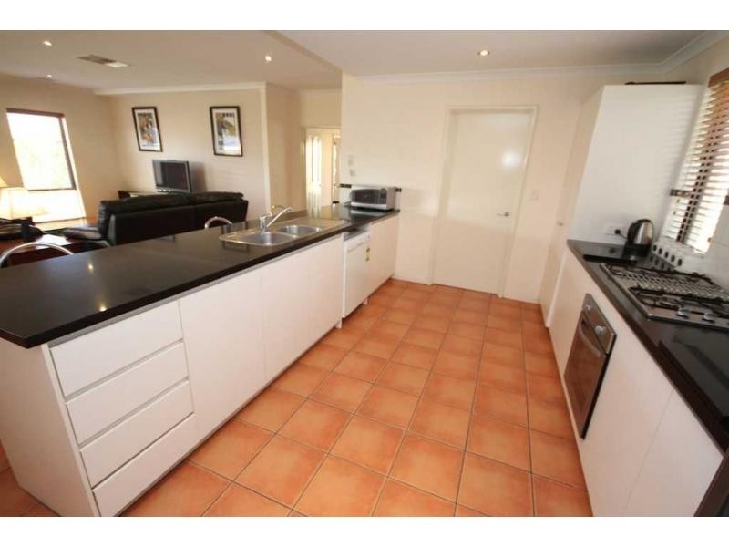 165 Ocean Keys Blvd, Clarkson WA 6030