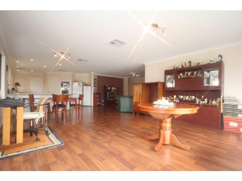 20 Nouveau Turn, Aveley WA 6069