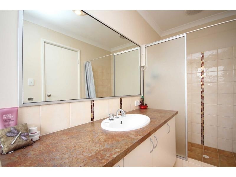 20 Nouveau Turn, Aveley WA 6069