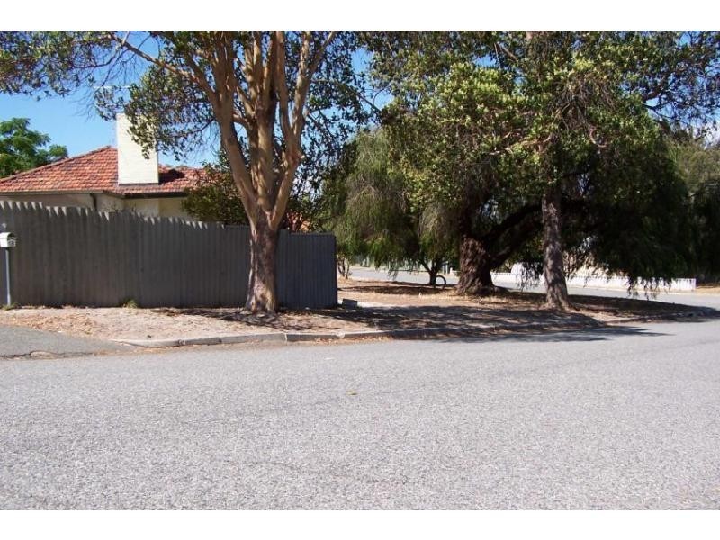 18 Schofield Street, Eden Hill WA 6054