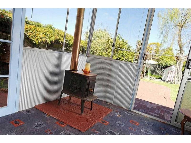 38 Reid Street, Bassendean WA 6054