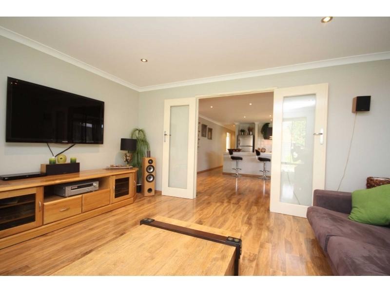 10 Forge Lane, Henley Brook WA 6055