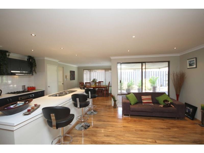 10 Forge Lane, Henley Brook WA 6055