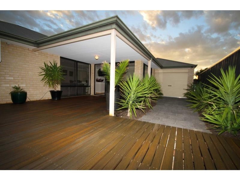 10 Forge Lane, Henley Brook WA 6055