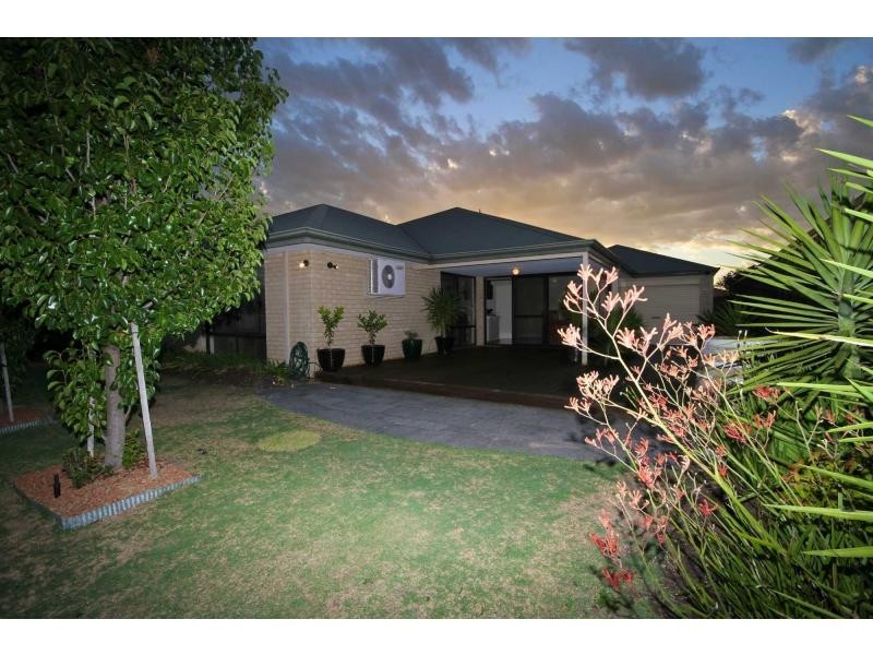10 Forge Lane, Henley Brook WA 6055