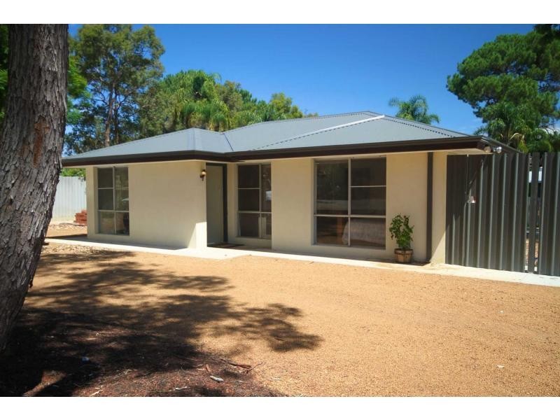 10 Pine Gap, Swan View WA 6056