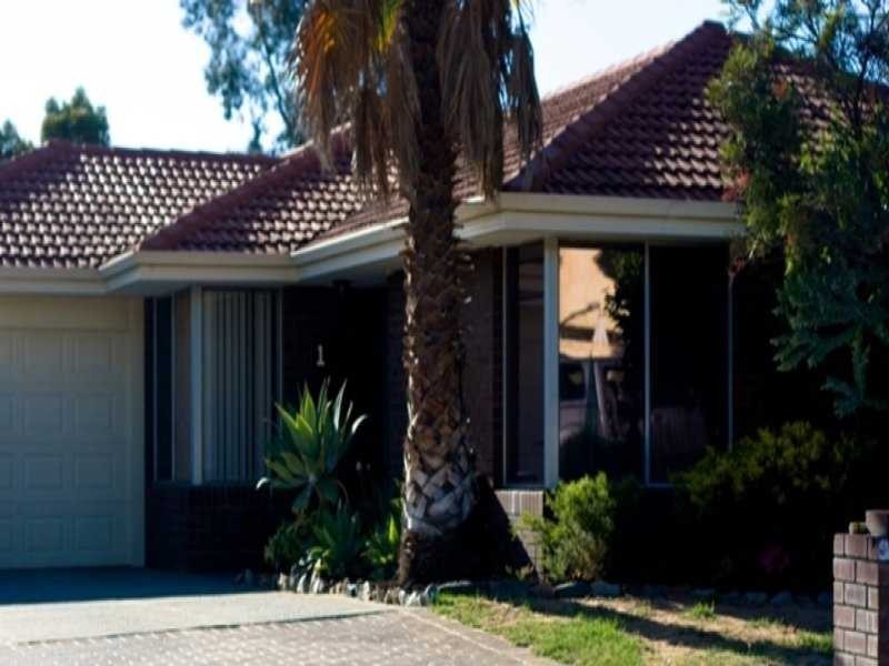 1 Carlton Place, Swan View WA 6056