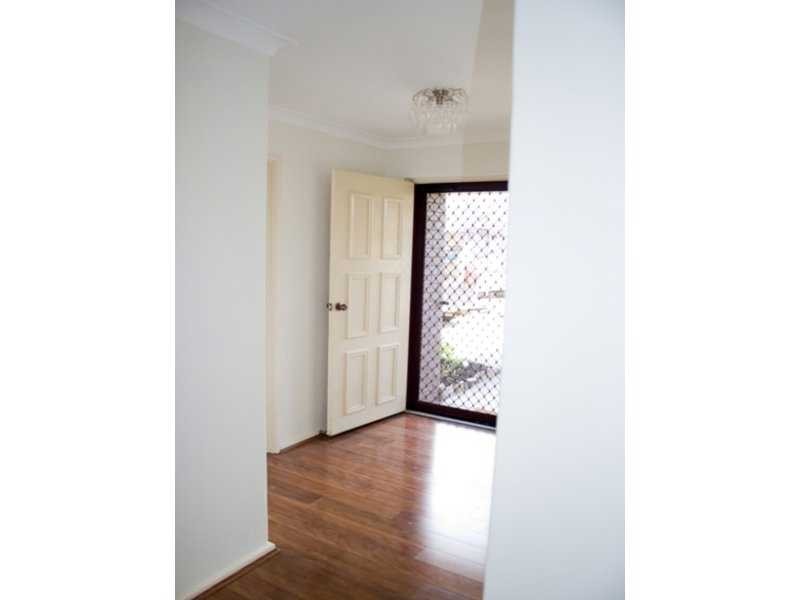 1 Carlton Place, Swan View WA 6056