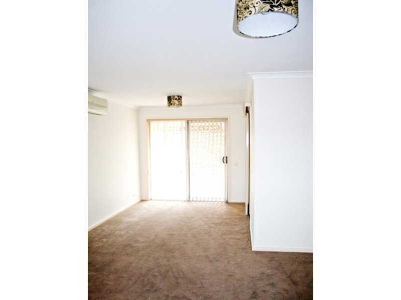 1 Carlton Place, Swan View WA 6056