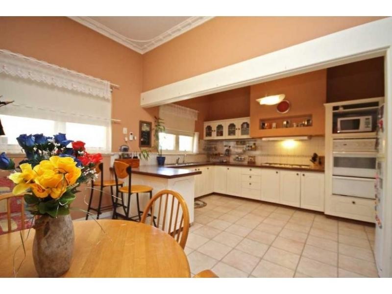 139 Anzac Terrace, Bassendean WA 6054