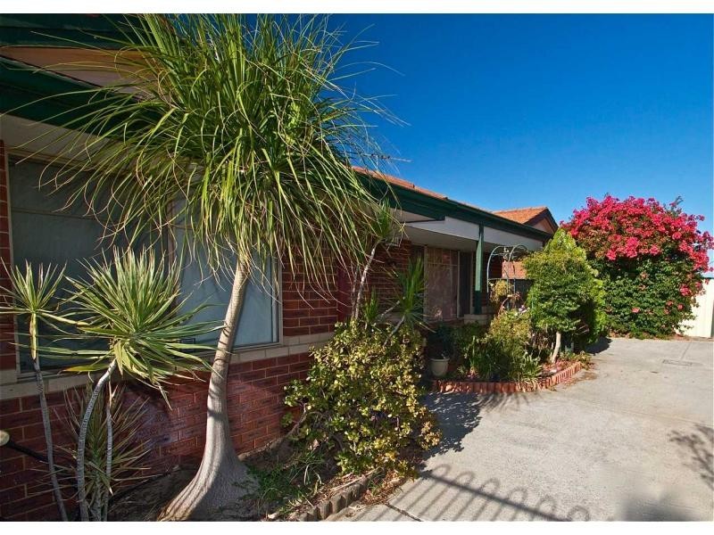 1/78 Scaddan Street, Bassendean WA 6054