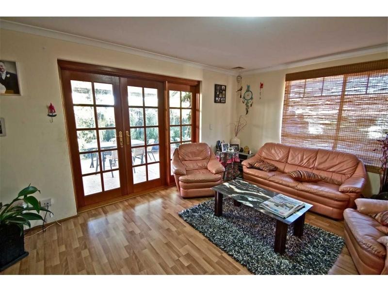 1/78 Scaddan Street, Bassendean WA 6054