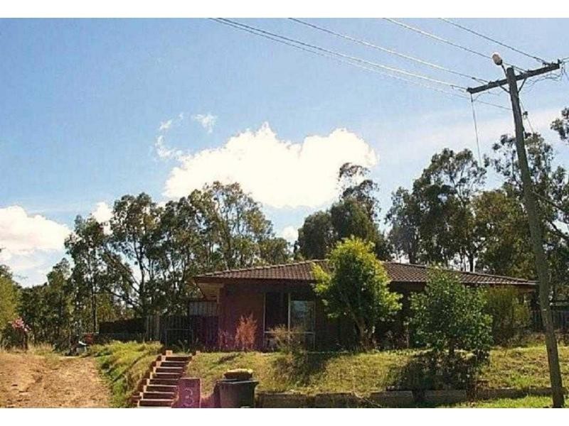 3 Apara Place, Koongamia WA 6056