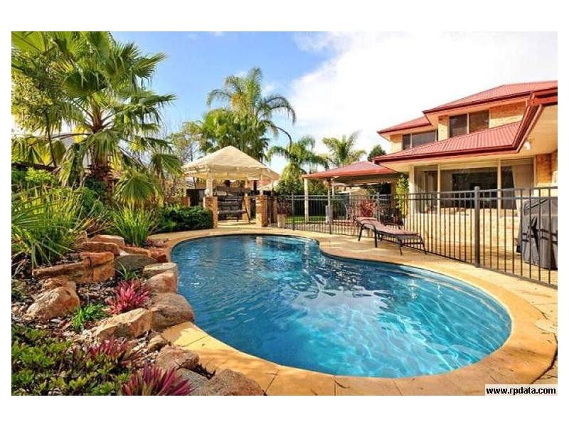 4 Whistler Court, Ellenbrook WA 6069