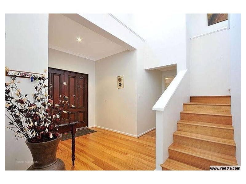 4 Whistler Court, Ellenbrook WA 6069