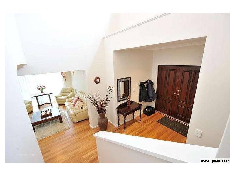 4 Whistler Court, Ellenbrook WA 6069