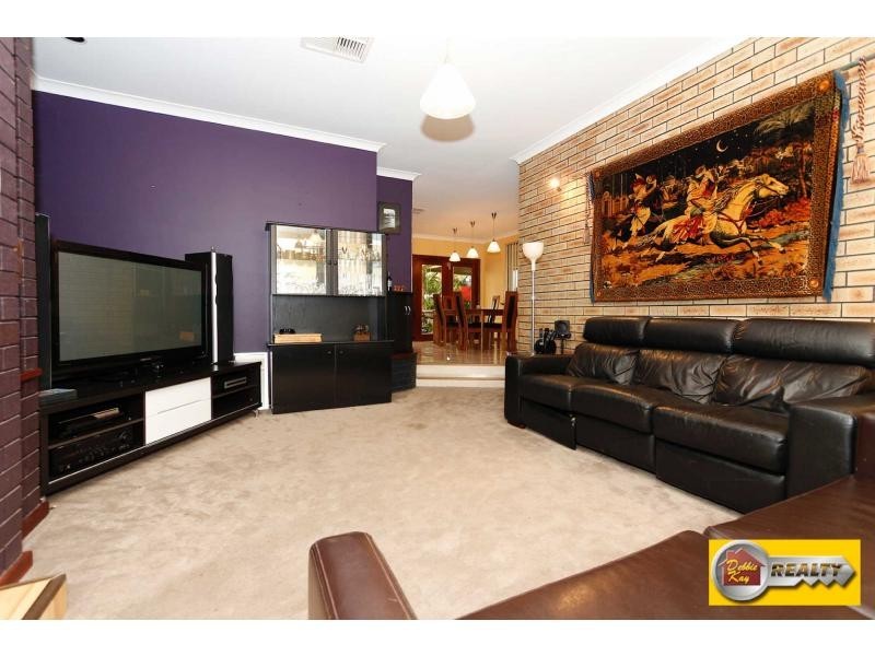 106 Iolanthe Street, Eden Hill WA 6054