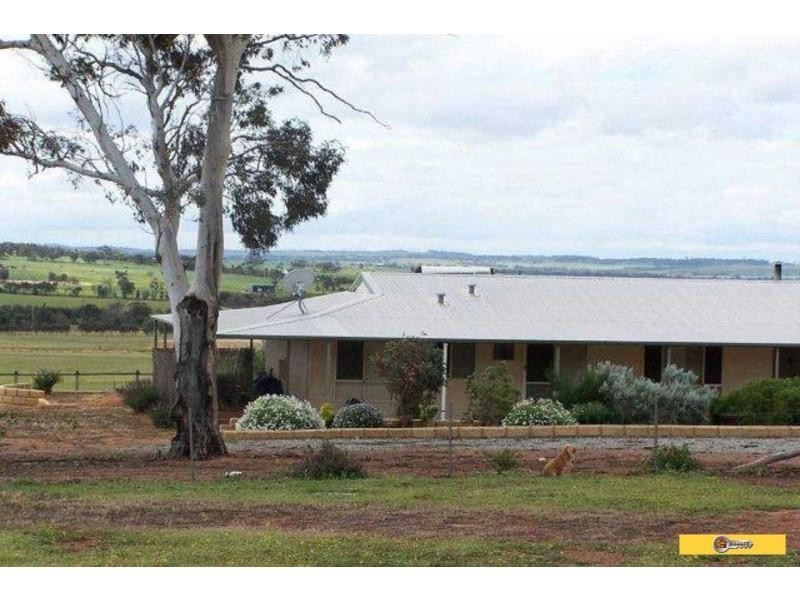 129 Tyrer Road, Brookton WA 6306