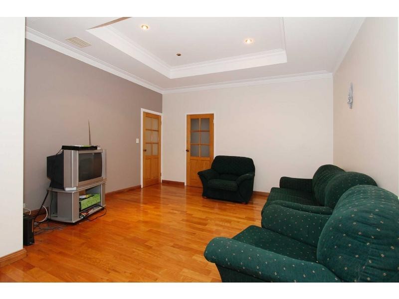 3A Raleigh Road, Bayswater WA 6053