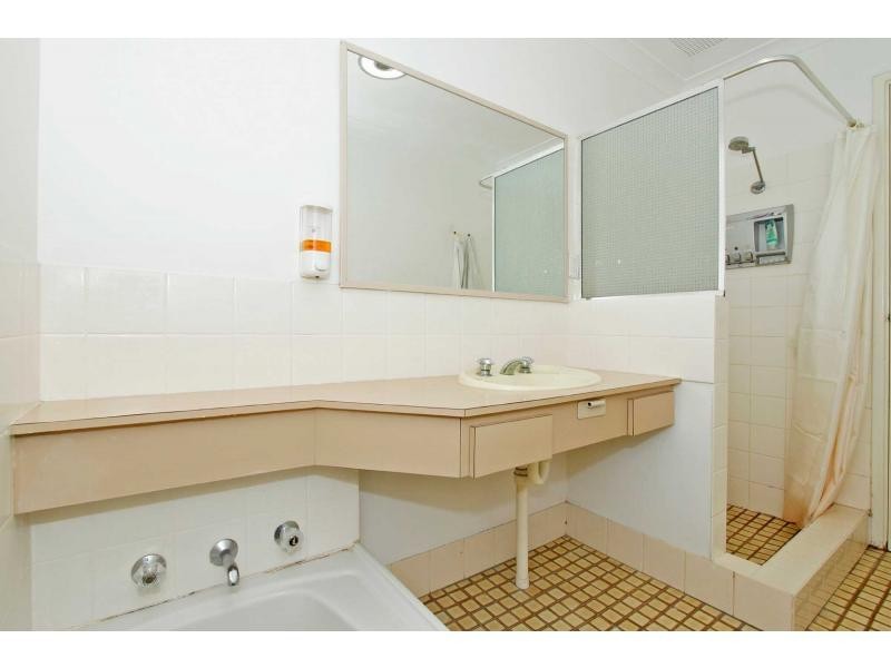 6/2 Fisher Street, Bassendean WA 6054