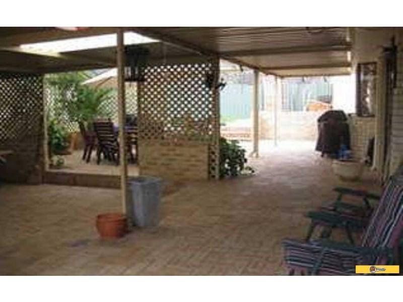 9 Northend Close, Swan View WA 6056
