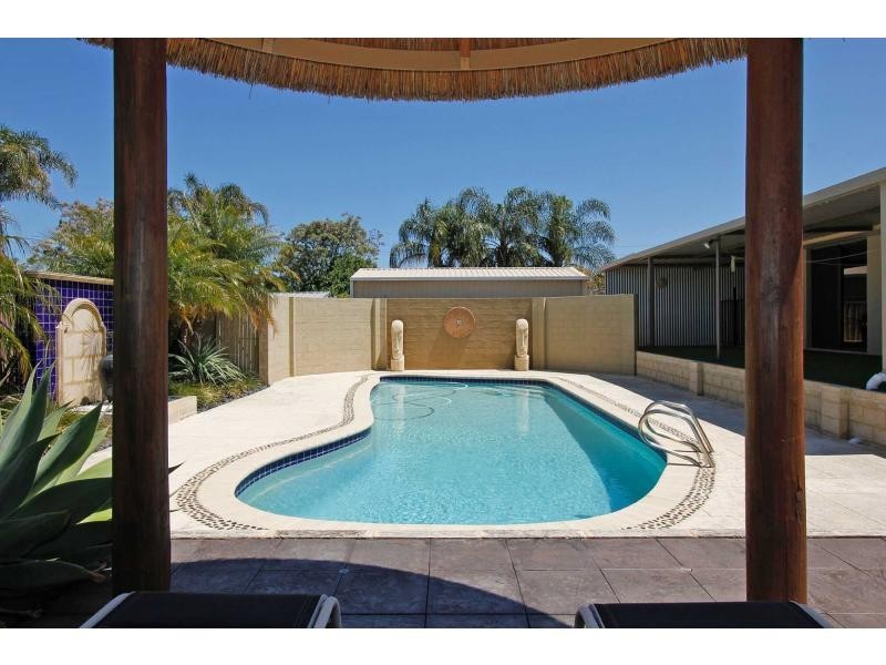 14 Sylvia Way, Eden Hill WA 6054