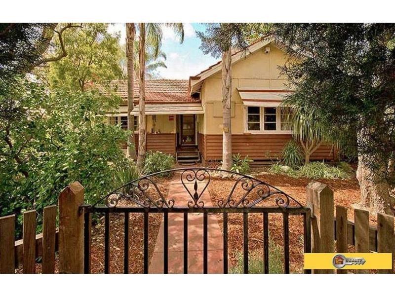 2 Balfour Road, Swan View WA 6056