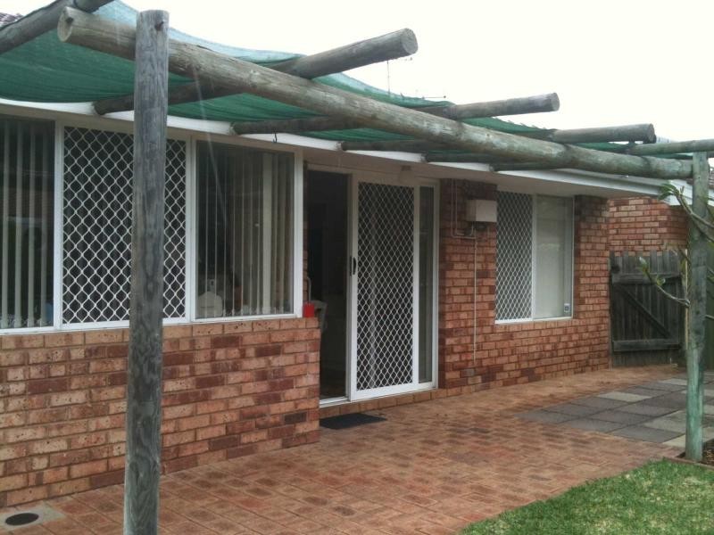 9/36 Ivanhoe Street, Bassendean WA 6054