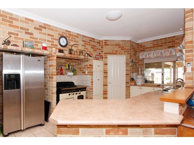 151 Ashmere Drive, Bullsbrook WA 6084