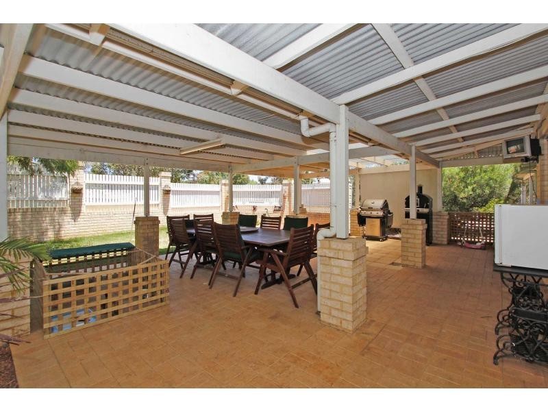 151 Ashmere Drive, Bullsbrook WA 6084