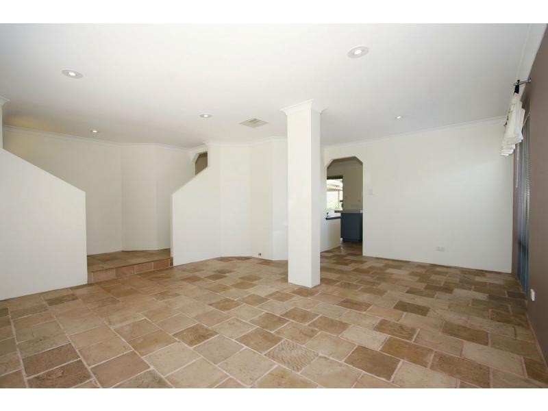 107 Sacramento Avenue, Beechboro WA 6063