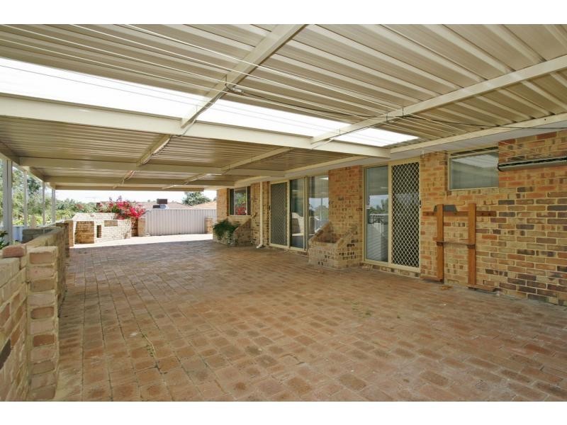 107 Sacramento Avenue, Beechboro WA 6063