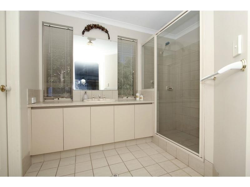 174 Coventry Cross, Bullsbrook WA 6084