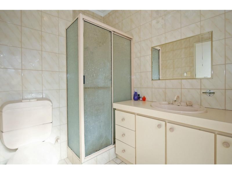 8 Ackmar Way, Swan View WA 6056