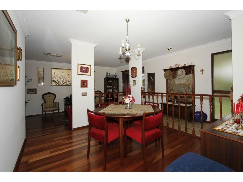 27 Wendlebury Way, Eden Hill WA 6054