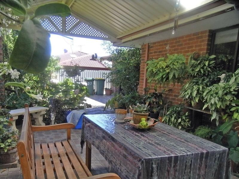 27 Wendlebury Way, Eden Hill WA 6054