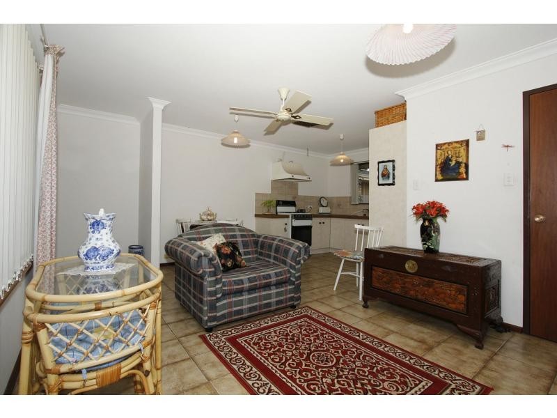 27 Wendlebury Way, Eden Hill WA 6054