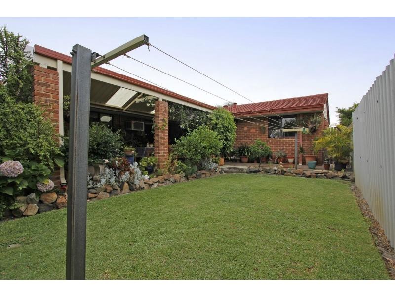 27 Wendlebury Way, Eden Hill WA 6054