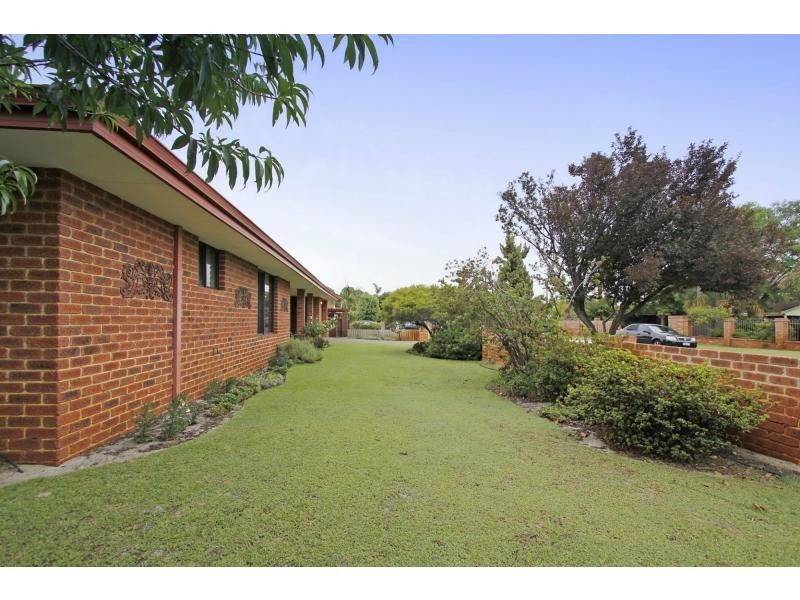 27 Wendlebury Way, Eden Hill WA 6054