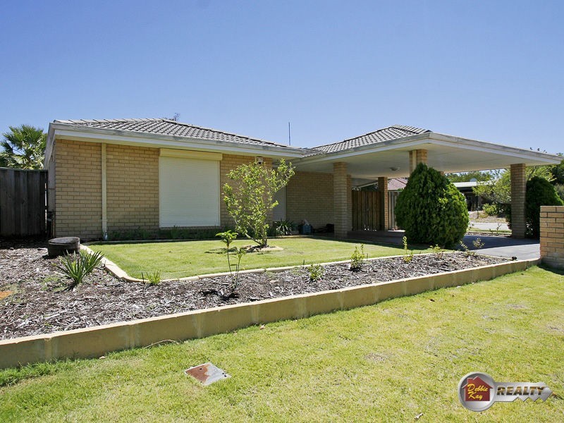 16 Burton Retreat, Stratton WA 6056
