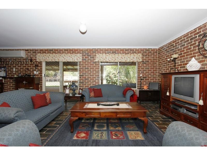 29 Sabre Close, Bullsbrook WA 6084